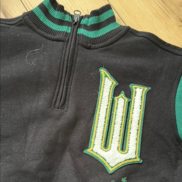 Wicked Unisex Black and Green Graphic Sweatshirt with Sporty Design NWT - Picture 4 of 7